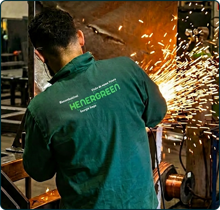 Profissional Henergreen trabalhando